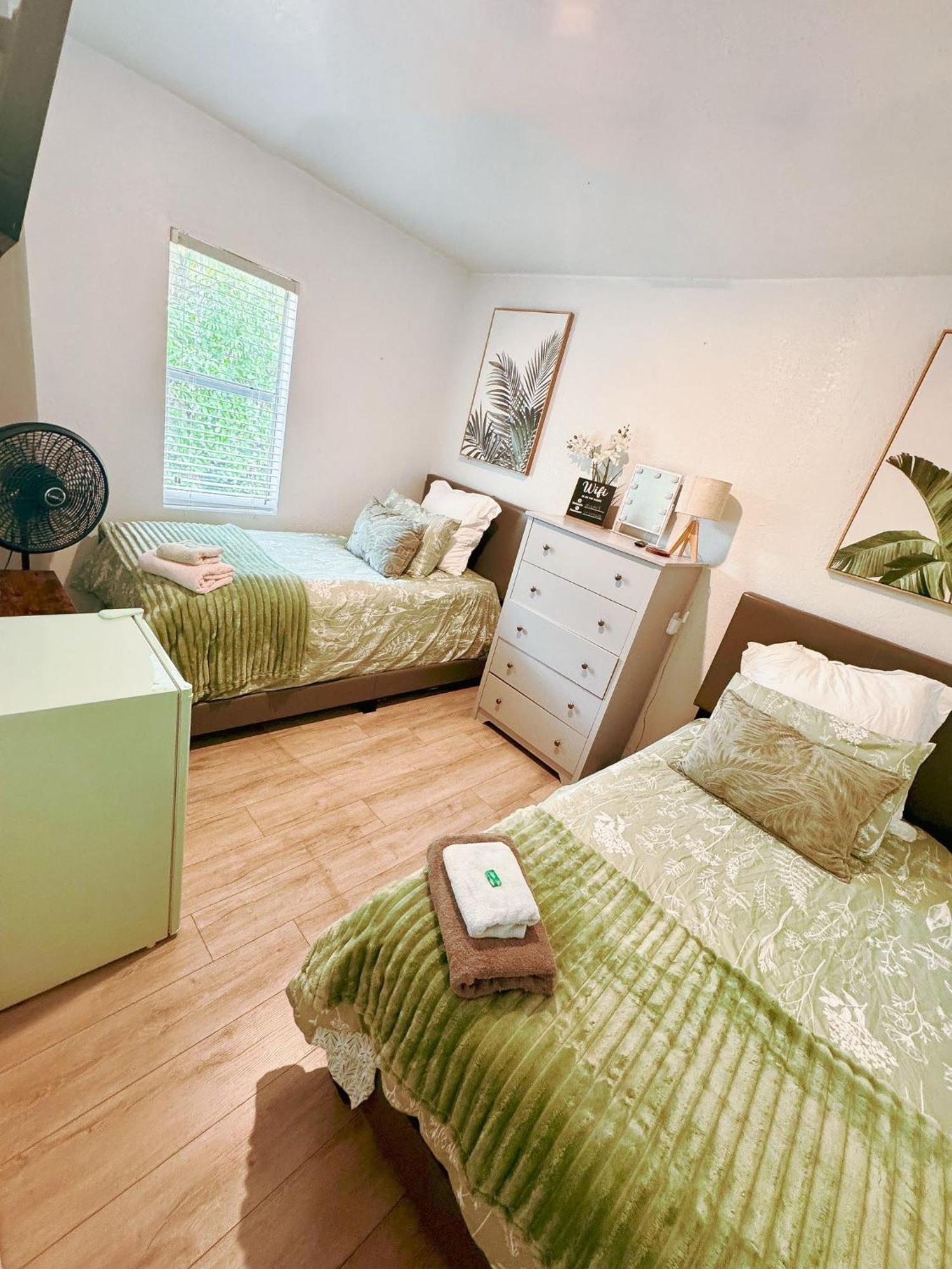 Deluxe Room In Best Location Miami In A 2 Bedrooms Unit - Parking, Laundry And Luggage Storage Zewnętrze zdjęcie